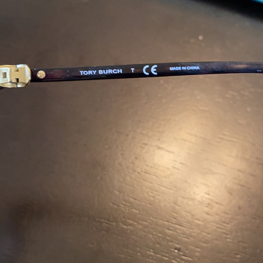 Tory Burch Cat Eye Frames In Tortoise Shell - image 8